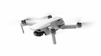 輕如鴻毛，智在人為 大疆創(chuàng)新發(fā)布御 Mavic Mini 迷你無(wú)人機(jī)